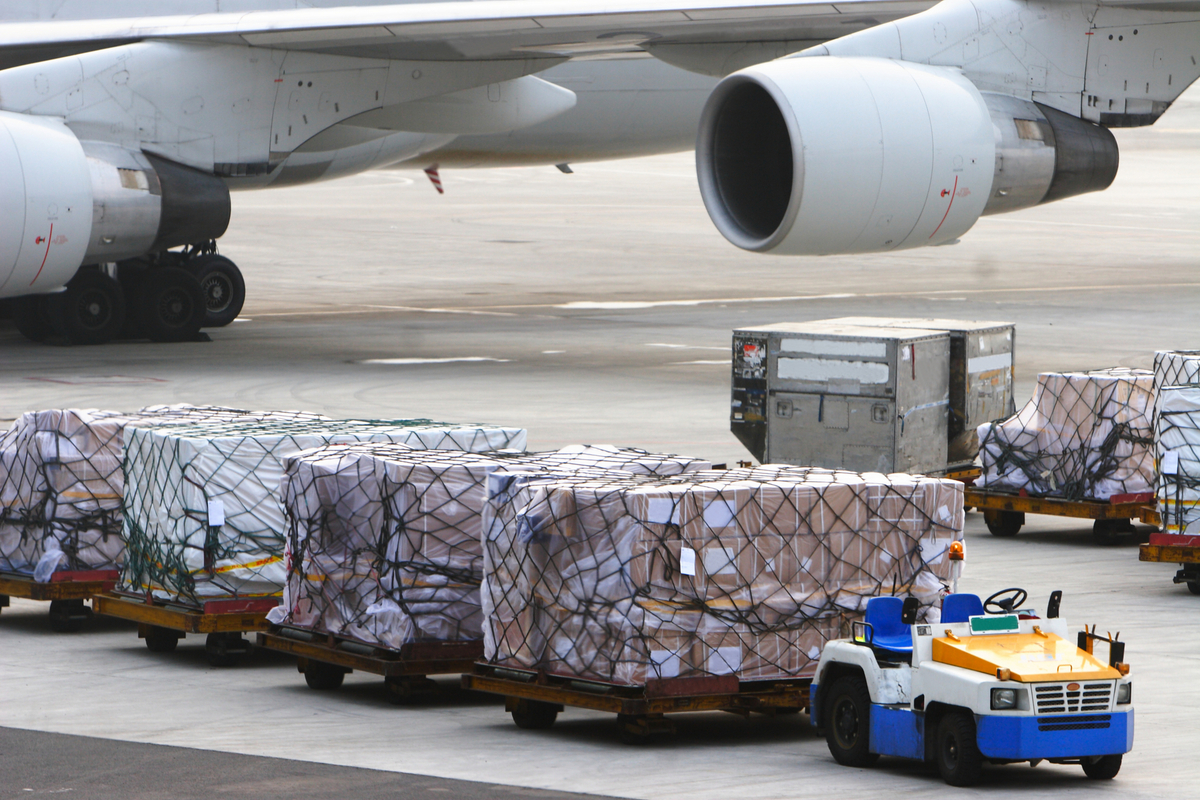 Customs Clearance and Documentation in UAE